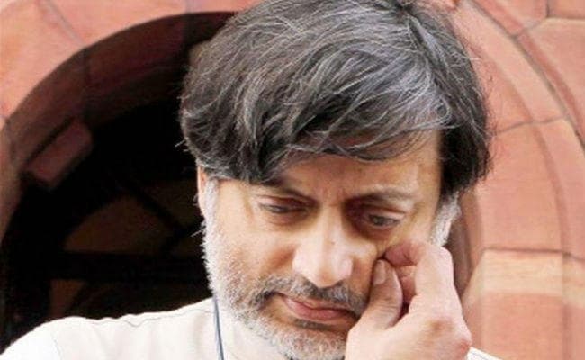 Special Court में भेजा गया सुनंदा पुष्कर मौत मामला, 28 मर्इ को होगी सुनवार्इ