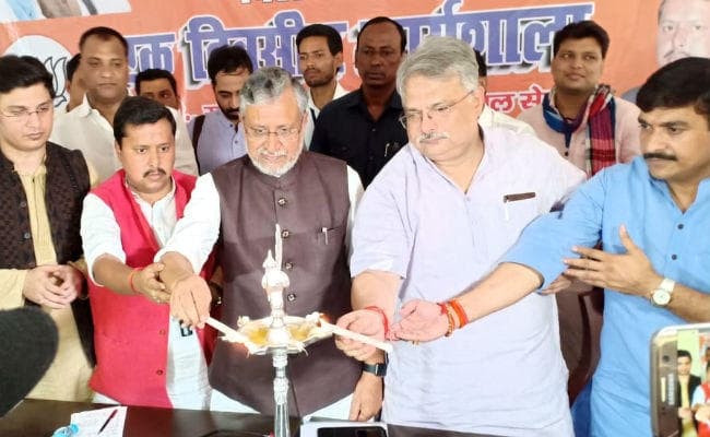 साढ़े पांच हजार कॉमन सर्विस सेंटर के जरिये ग्रामीणों को दी जायेगी इंटरनेट की सुविधा