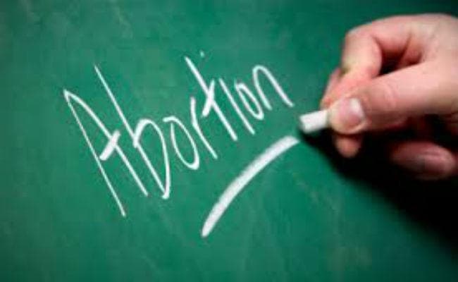 आयरलैंड में गर्भपात के मुद्दे पर जनमत संग्रह : गणना शुरू