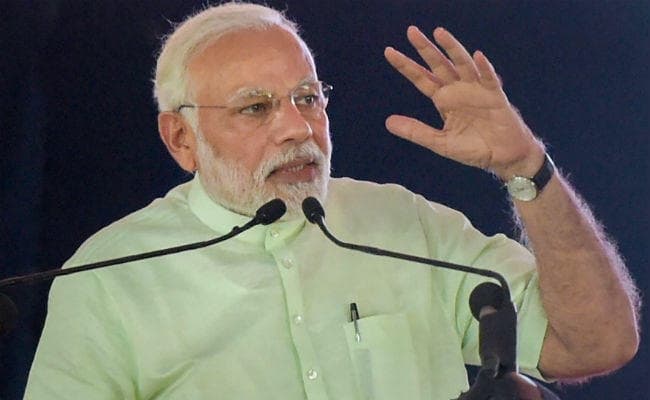 धीरे-धीरे खत्म हो रहे हैं पिट्ठू, लट्टू व गिल्‍ली-डंडा जैसे परंपरागत खेल, ये चिंता का विषय : PM मोदी