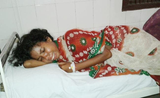 चतरा में वज्रपात से एक ही परिवार के तीन लोगों की मौत, तीन घायल