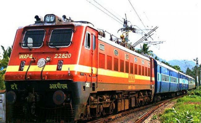 अब रेलवे बतायेगी, आपके वेटिंग टिकट कंफर्म होने की कितनी है संभावना