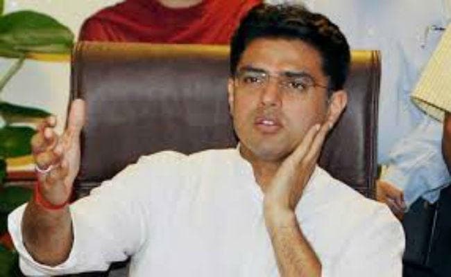 बीमा के नाम पर किसानों के साथ हो रही लूट पर विराम लगाए सरकार : पायलट