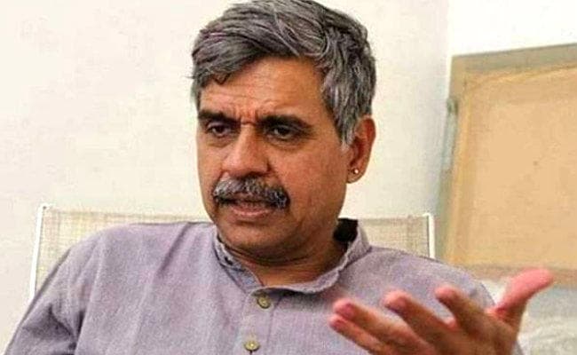 कांग्रेस के संदीप दीक्षित ने प्रणब मुखर्जी के RSS का निमंत्रण स्वीकार किये जाने पर उठाये सवाल