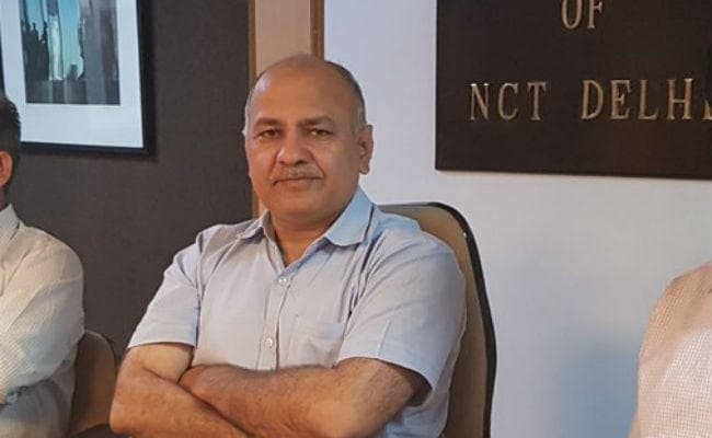 VIDEO : मंत्री सत्येंद्र जैन के घर CBI छापे से भड़के सिसोदिया, बताया सोफे के नीचे से क्या मिलेगा