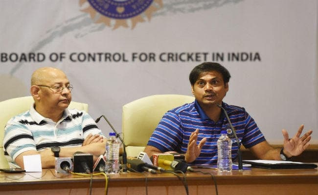 चयनकर्ताओं और अंपायरों को मालामाल कर देगा बीसीसीआई, वेतन दोगुनी करने पर फैसला