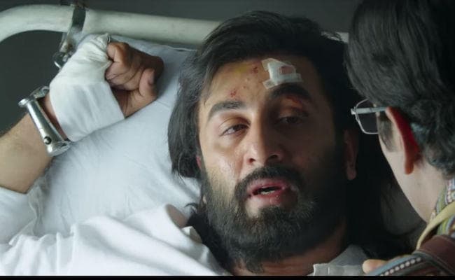 SANJU: न्‍यूड होने से लेकर गटर के पानी में रहने तक, ये 6 सीन आपके रोंगटे खड़े कर देगें...