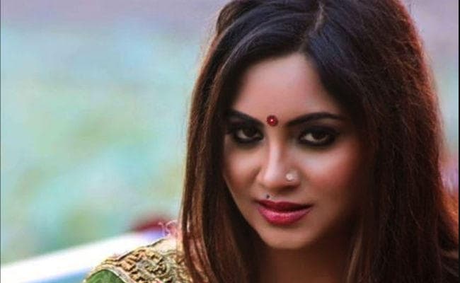 शाहिद अफरीदी को लेकर फिर अर्शी खान ने दिया बयान