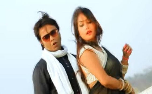 नागपुरी गाना ''''काजर पाउडर'''' को लोग कर रहे हैं काफी पसंद, आप भी सुनें गाना