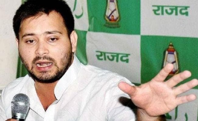 जोकीहाट उपचुनाव में जीत पर तेजस्वी के ट्वीट से बिहार में सियासी बवाल