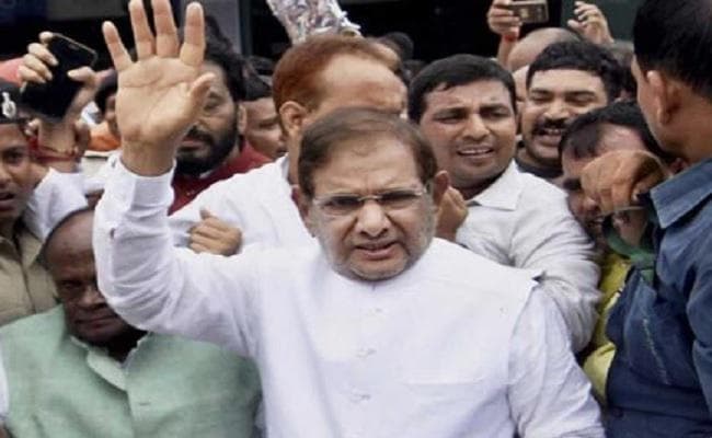 शरद ने लालू व भुजबल से मुंबई में की मुलाकात