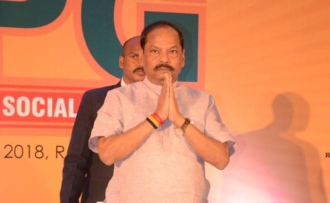 CM रघुवर की सख्ती के बाद स्‍वास्‍थ्‍य मंत्री ने की वार्ता, खत्म हुई RIMS की हड़ताल