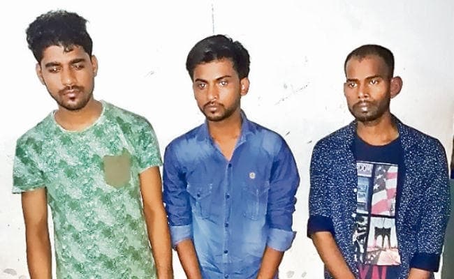 शादी के छह माह बाद पत्नी छोड़ कर क्या भागी, दूसरी महिलाओं को भेजने लगा अश्लील फोटो और मैसेज