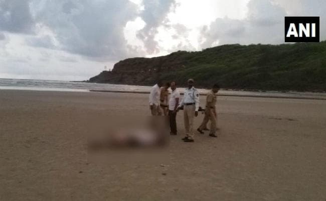 महाराष्ट्र : रत्नागिरि समुद्र तट पर एक ही परिवार के पांच सदस्यों की डूबने से मौत