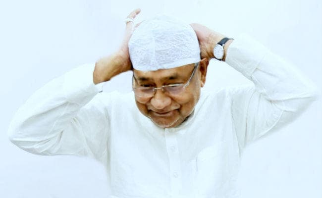 एनडीए का चेहरा बनाने की जदयू की मांग पर नीतीश ने किया टिप्पणी से इनकार, कहा- ''सबके चेहरे अच्छे''