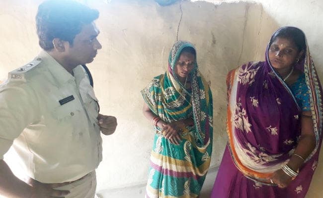 बांका : तीन नाबालिग बहनों की दुष्कर्म के बाद गला रेत कर हत्या, अवैध संबंध में घटना को दिया गया अंजाम !