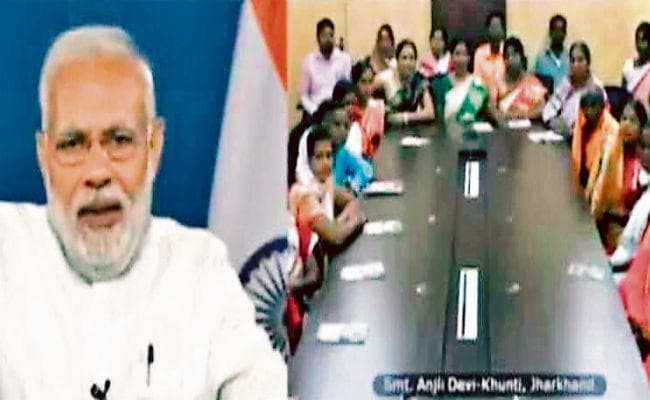 खूंटी : परिवार में नशा न हो, तो खुद भाग जायेगी गरीबी : नरेंद्र मोदी