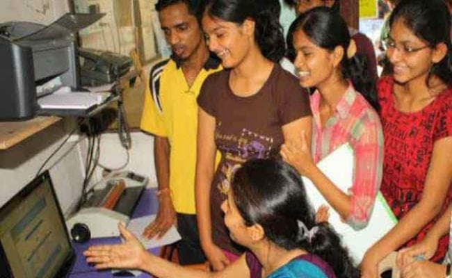 बिहार बोर्ड : इंटर का रिजल्ट आज 4:30 बजे, देखने के लिए यहां क्लिक करें