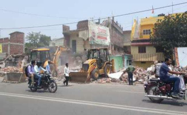 धैर्य, अनुशासन और जिम्मेवारी को समझें