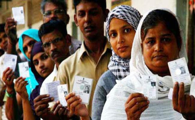 पहली चिंता लोकतंत्र की