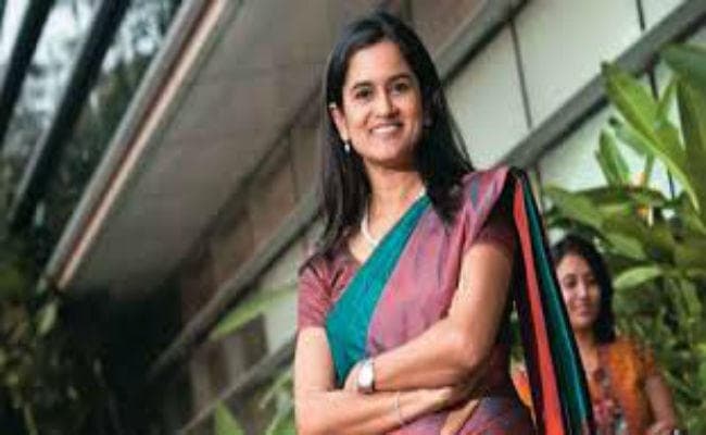 रोमांचित करता है पहली सैलरी का हाथ में आना