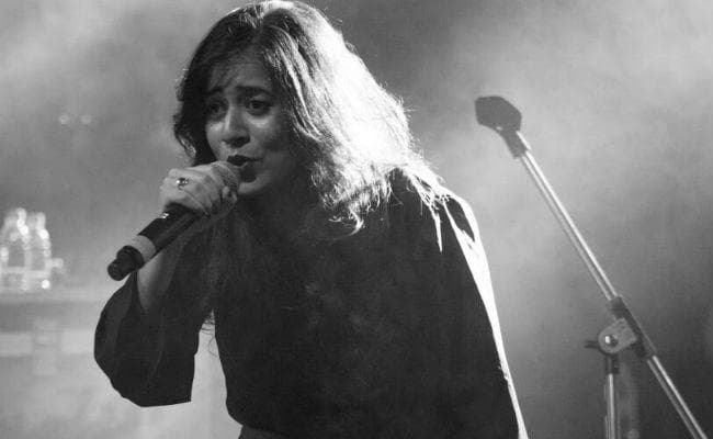 हर साल कश्मीर जाती हूं और वहां के संगीत को आत्मसात करती हूं: विभा सर्राफ