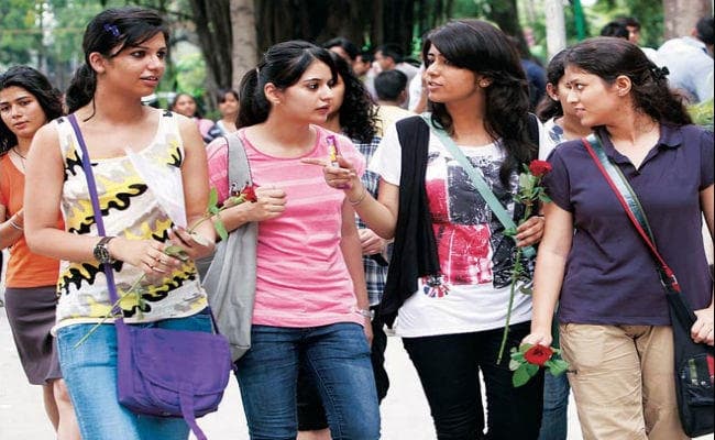 DU Admission 2018: स्नातक विषयों में दाखिले के लिए जानें किस राज्य से आये कितने आवेदन