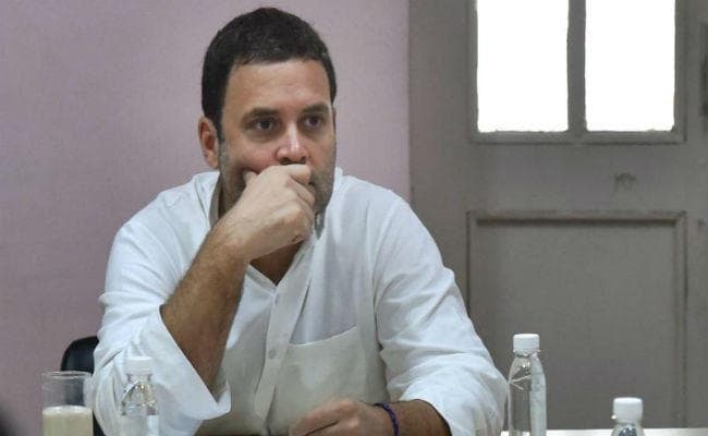 कर्नाटक में फिर शुरू हो सकता है सियासी नाटक, बागी विधायकों को नहीं मना पाये राहुल