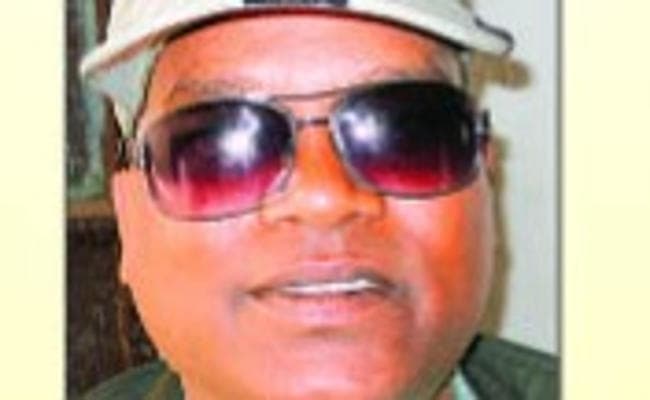 झारखंड : रात भर कार में फंसे रहे मनरेगा के असिस्टेंट इंजीनियर, सुबह में मिला शव