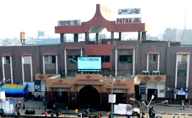 पटना और गया रेलवे स्टेशनों को उड़ाने की धमकी, पुख्ता किये गये सुरक्षा इंतजाम, नक्सलियों ने चिट्ठी भेज कर दी चेतावनी!