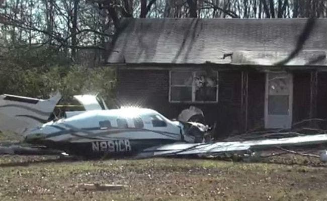 अमेरिका में छोटा विमान दुर्घटनाग्रस्त, एक ही परिवार के चार लोगों की मौत