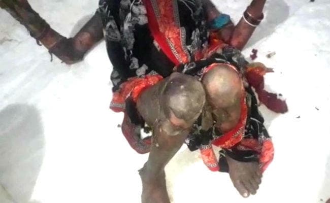 कटिहार : जमीन विवाद में एक ही परिवार के चार लोगों को घर में बंद कर जिंदा जलाया, दो मासूमों की मौत