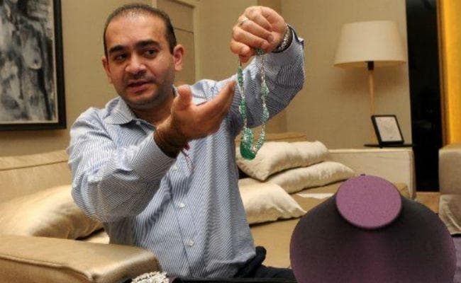 PNB Scam के किंगपिन नीरव मोदी के खिलाफ Red Corner नोटिस जारी करेगी CBI!