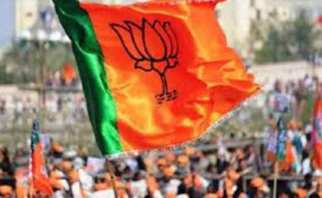 गरीब विरोधी है सरकार मोदी भगाओ, देश बचाओ के नारे लगाये़