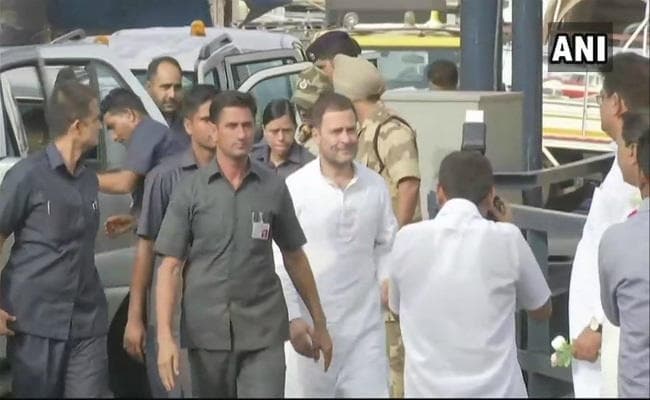 कांग्रेस अध्यक्ष राहुल गांधी भिवंडी कोर्ट में हुए पेश, खुद को बताया बेकसूर, आरोप गठित