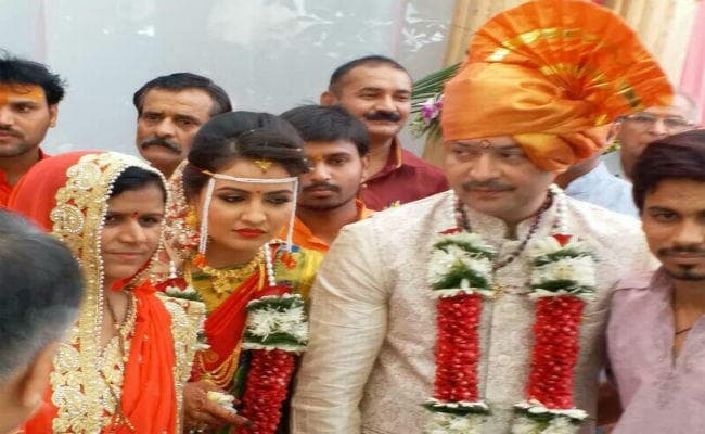 जानें कौन थे मॉडल से आध्यात्मिक गुरू बने भय्यूजी महाराज