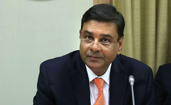 संसदीय समिति के सामने पेश हुए RBI गवर्नर उर्जित पटेल, नोटबंदी, एनपीए और बैंक घोटालों पर पूछे गये सवाल