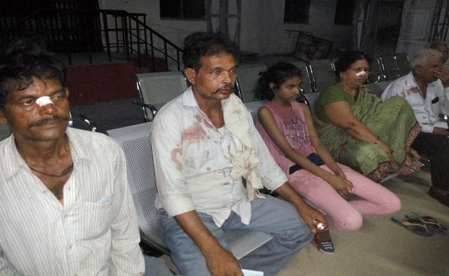 बिहार : हाजीपुर में दो बसों की टक्कर में 12 यात्री घायल