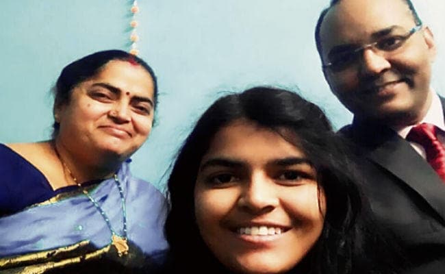 मधुबनी की बेटी अद्विका उड़ायेगी लड़ाकू विमान, पिता भी थे वायुसेना में