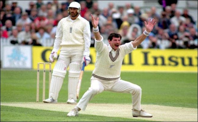 न्यूजीलैंड के दिग्गज क्रिकेटर रिचर्ड हैडली को आंत का कैंसर, आपरेशन हुआ