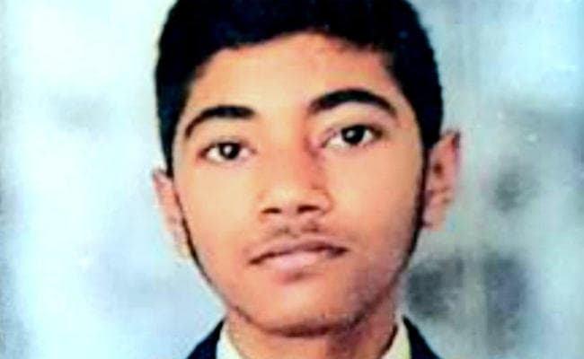 पटना : एम्स के असिसटेंट प्रोफेसर के बेटे ने गोली मार कर की खुदकुशी, 10वीं का छात्र था अक्षत