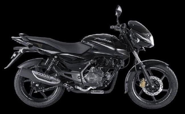लो आ गई Bajaj की सबसे सस्ती Pulsar बाइक, स्टैंडर्ड मॉडल से कीमत इतनी कम