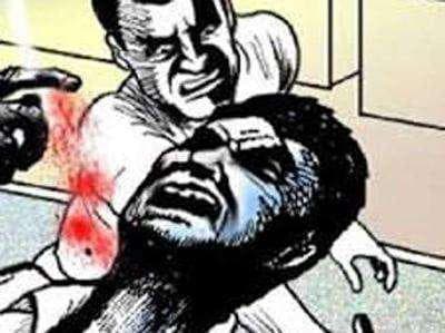 छेड़खानी के विरोध किया तो पति को पीटा, मौत