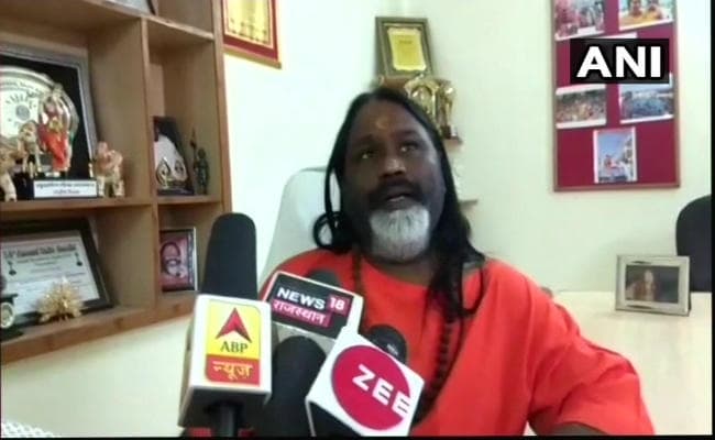 बलात्कार का आरोपी दाती महाराज बोला - शिष्या मेरी बेटी जैसी, जांच में करूंगा सहयोग