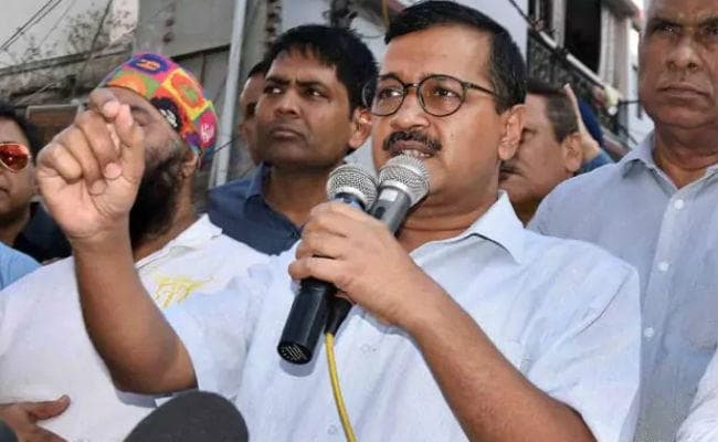 LG के खिलाफ केजरीवाल के धरने को मिला राजद, वाम और कमल हासन का समर्थन