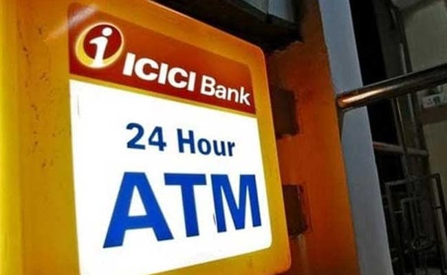 Jharkhand : ICICI बैंक के एटीएम में रुपये डालने जा रहे बैंककर्मी से 54 लाख रुपये की लूट