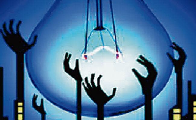 नहीं चुकाया बकाया, झारखंड ऊर्जा विकास निगम के दो भवनों को अटैच करने का आदेश