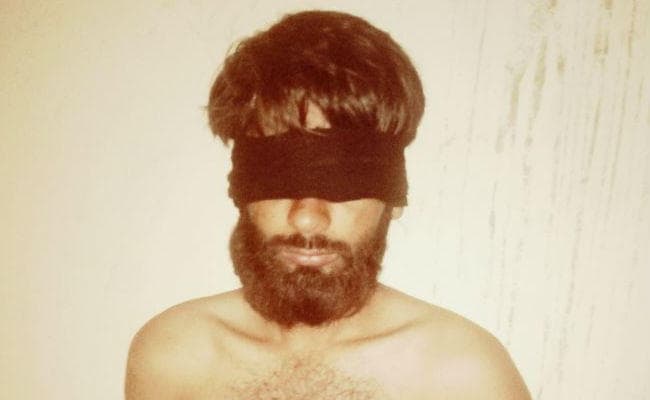 श्रीनगर के सांबा सेक्टर से दो पाकिस्तान नागरिक पकड़े गये