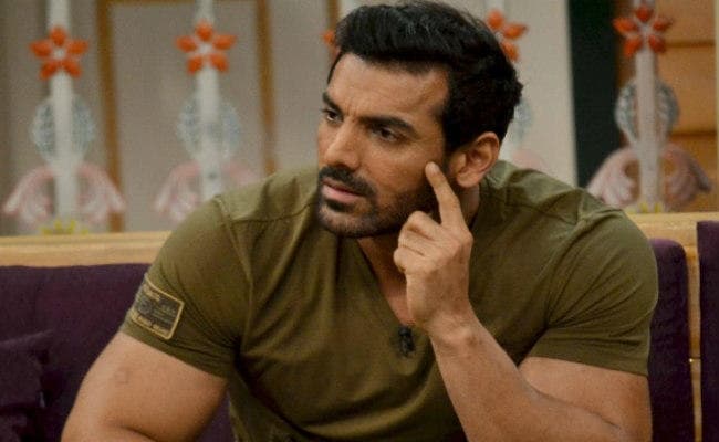 जॉन अब्राहम ने की टाइगर श्रॉफ की तारीफ, कहा- सदाबहार होते हैं एक्शन हीरो