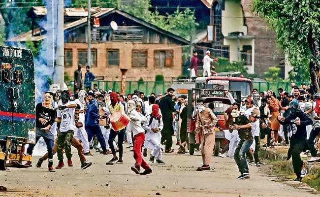 जम्मू-कश्मीर में सीजफायर खत्म, आतंकियों के खिलाफ कार्रवाई शुरू